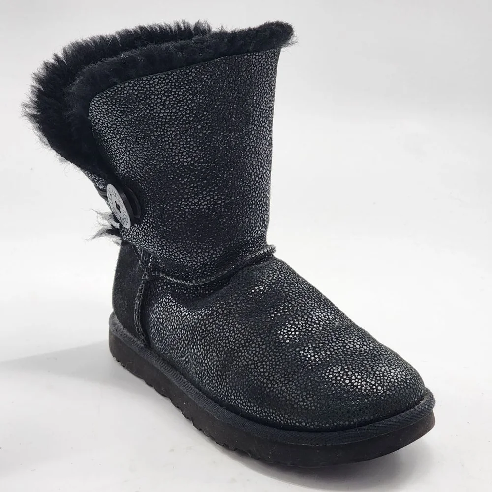 UGG Bailey Black Silver Sparkle‎ Shearling Sheepskin Winter Boots Size 7
